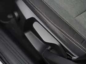 Volvo XC40 (2022) thumbnail 15