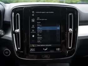 Volvo XC40 (2022) thumbnail 22