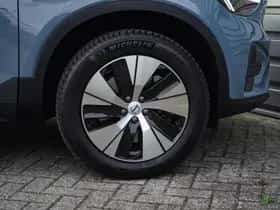Volvo XC40 (2022) thumbnail 7