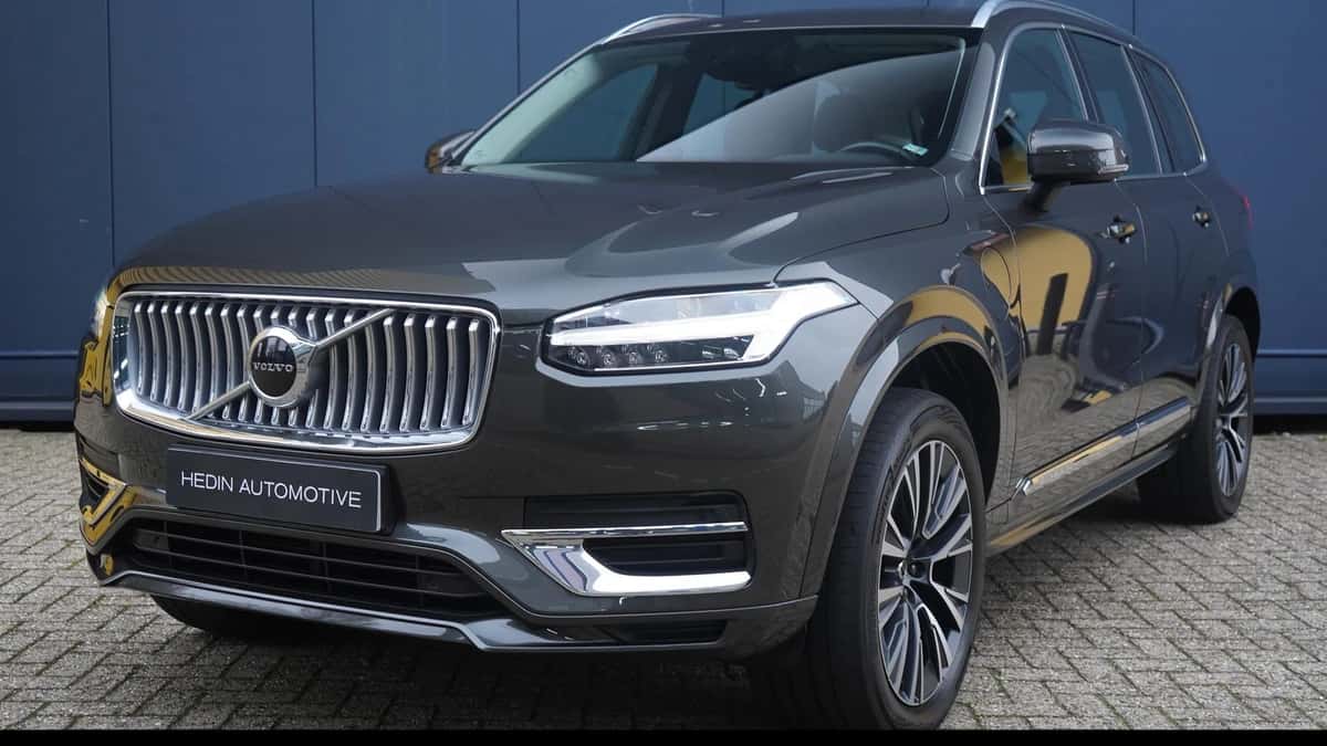 Volvo XC90 (2022) — foto 1
