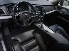 Volvo XC90 (2022) thumbnail 12