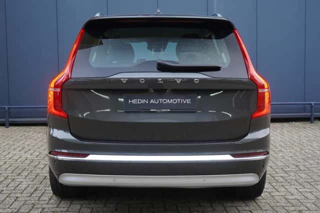 Volvo XC90 (2022) thumbnail 5
