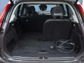 Volvo XC90 (2022) thumbnail 10