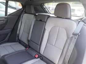 Volvo XC40 (2024) thumbnail 14