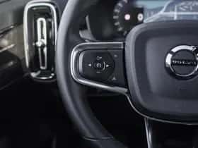 Volvo XC40 (2024) thumbnail 19