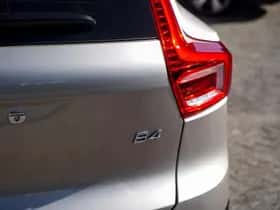 Volvo XC40 (2024) thumbnail 9