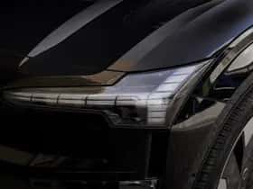 Volvo EX30 (2025) thumbnail 4