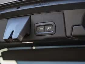 Volvo XC60 (2025) thumbnail 11