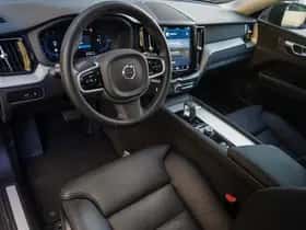 Volvo XC60 (2025) thumbnail 12
