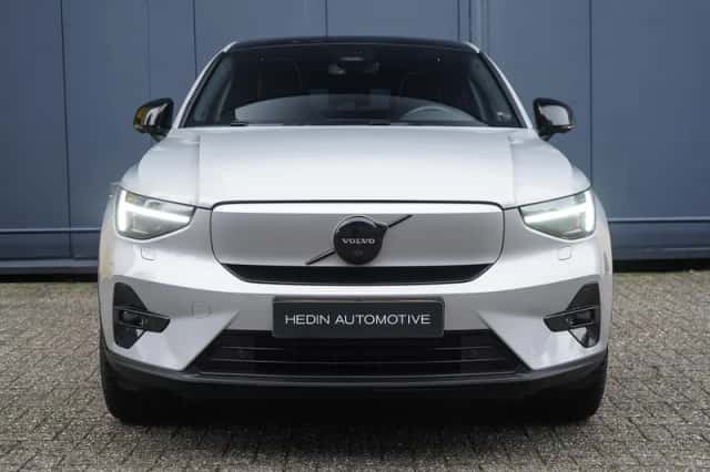 Volvo C40 (2023) thumbnail 2