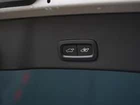 Volvo C40 (2023) thumbnail 11