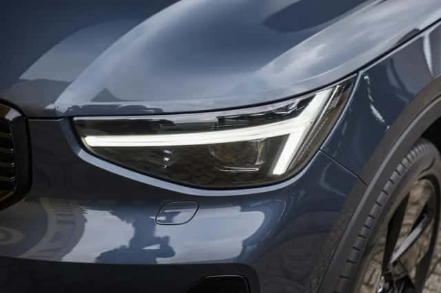 Volvo XC40 (2026) thumbnail 4