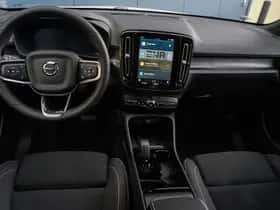 Volvo EX40 (2025) thumbnail 13
