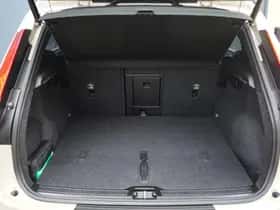 Volvo EX40 (2025) thumbnail 10