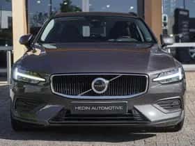 Volvo V60 (2022) thumbnail 2