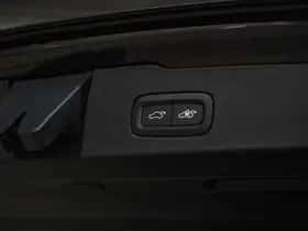 Volvo V60 (2022) thumbnail 11