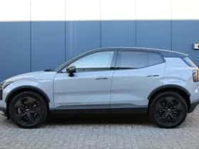 Volvo EX30 (2025) thumbnail 3