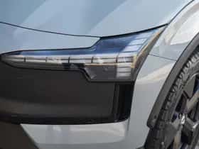 Volvo EX30 (2025) thumbnail 4