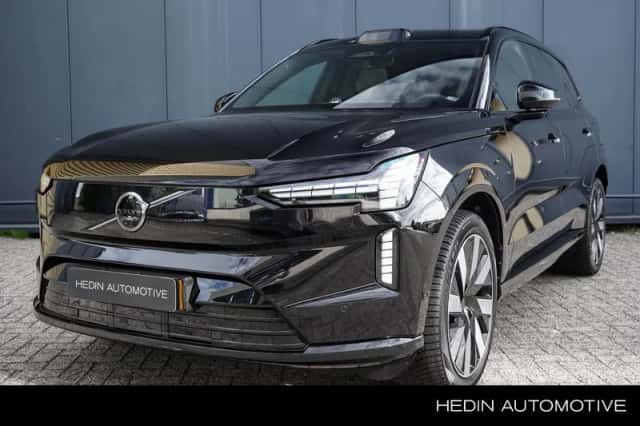 Volvo EX90 (2025) thumbnail 1