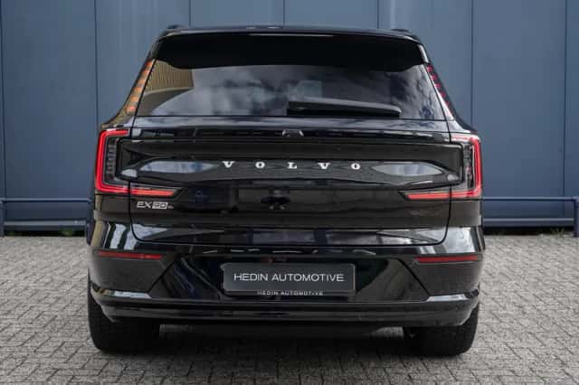 Volvo EX90 (2025) thumbnail 5