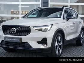 Volvo XC40 (2025)