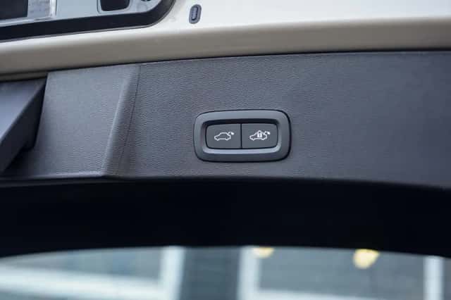 Volvo XC40 (2025) thumbnail 11