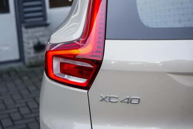 Volvo XC40 (2025) thumbnail 8
