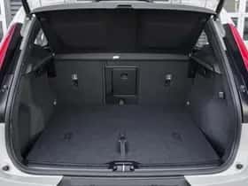 Volvo XC40 (2025) thumbnail 10