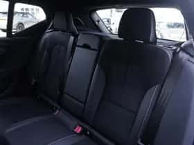 Volvo EX40 (2025) thumbnail 12