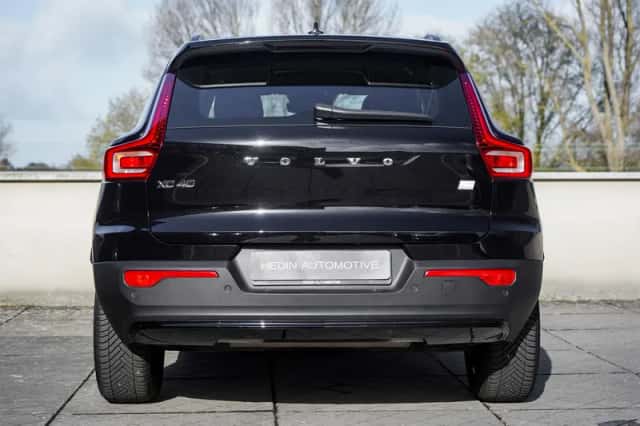 Volvo XC40 (2022) thumbnail 5