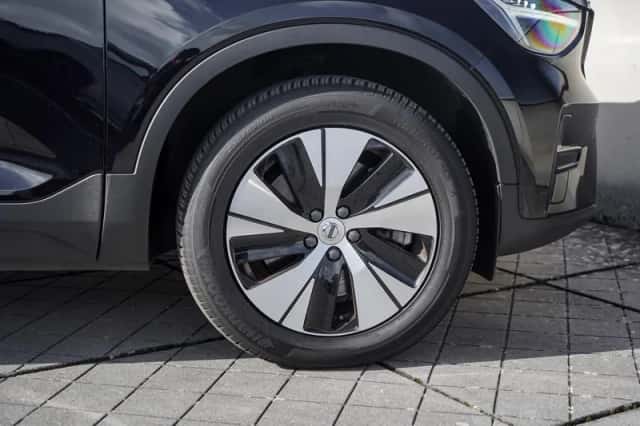 Volvo XC40 (2022) thumbnail 7