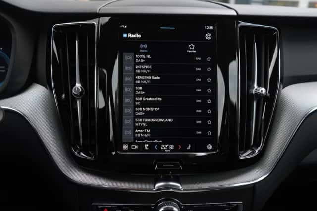 Volvo XC60 (2025) thumbnail 22