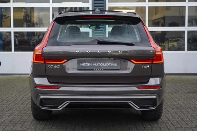 Volvo XC60 (2025) thumbnail 5