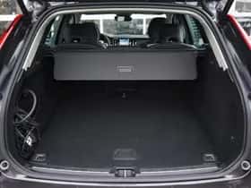 Volvo XC60 (2025) thumbnail 10