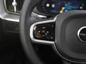 Volvo XC60 (2025) thumbnail 18