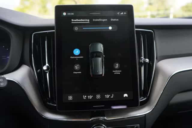 Volvo XC60 (2025) thumbnail 21