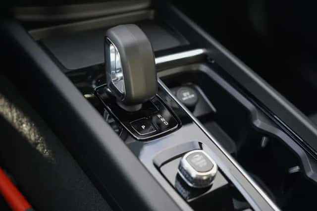 Volvo XC60 (2025) thumbnail 26