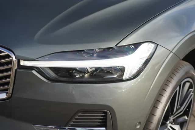 Volvo XC60 (2025) thumbnail 4