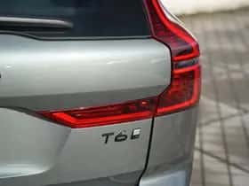Volvo XC60 (2025) thumbnail 9