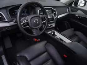 Volvo XC90 (2023) thumbnail 12