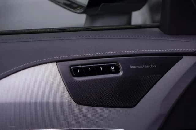 Volvo XC90 (2023) thumbnail 15