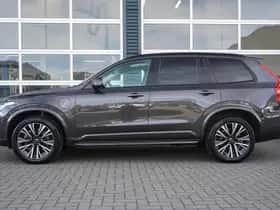 Volvo XC90 (2023) thumbnail 3