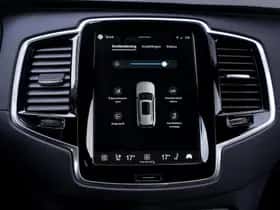 Volvo XC90 (2023) thumbnail 22