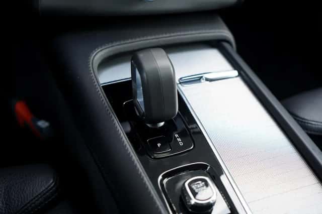 Volvo XC90 (2023) thumbnail 28