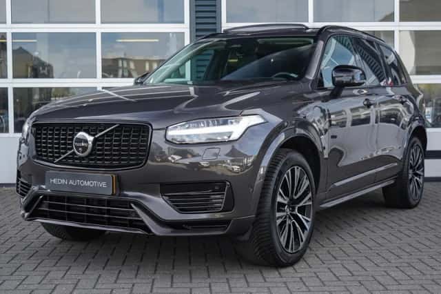 Volvo XC90 (2023) thumbnail 32