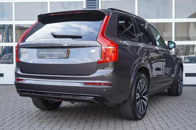 Volvo XC90 (2023) thumbnail 6