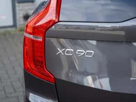 Volvo XC90 (2023) thumbnail 8
