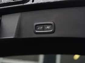 Volvo XC40 (2025) thumbnail 11