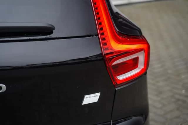 Volvo XC40 (2025) thumbnail 9