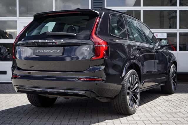 Volvo XC90 (2025) thumbnail 6